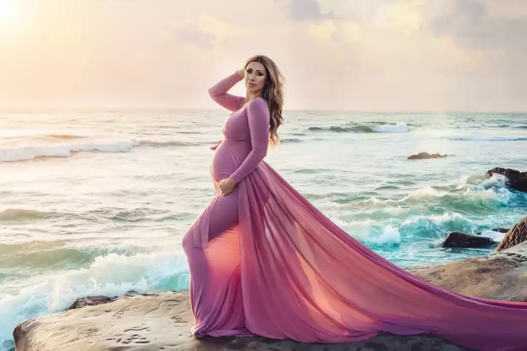 beach maternity dress photoshoot
