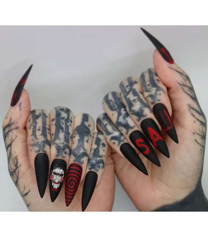 scary halloween nails